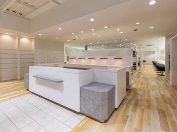 ピカ イチ 八代本店(pikA icHi)の写真/【八代/リニューアル】磨かれた技術×知識×感性であなたの理想を叶えます◆[縮毛矯正/髪質改善]