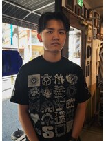 カムレイド フォー ライフ(COMRADE 4 LIFE)&nbsp;毛流れ 男らしさ 渋さ セットが楽なパーマ メンズパーマ