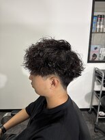 ノイ(NOI)&nbsp;ツイスパ波巻きシャドウパーマメンズパーマ眉毛カット札幌大通