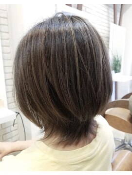 レッドカーペット(Red Carpet) ハイライト、(グレージュ)