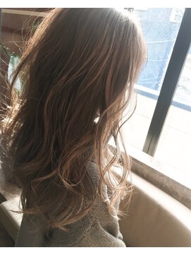 ケアシンサイバシ(CARE shinsaibashi) ミルクティーグレージュ