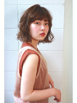 リンネ(Lin'ne) セミウエットウェーブ/ふわふわショート/マロンブラウン