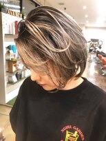 ルービック 難波(Rubik's) ショートボブハイライトグラデーション