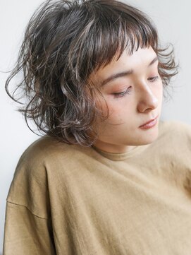 スクリーンギンザメゾン 銀座(SCREEN GINZA MAISON.) クラゲヘアー/小顔に見せるヘア/ココアベージュ/銀座