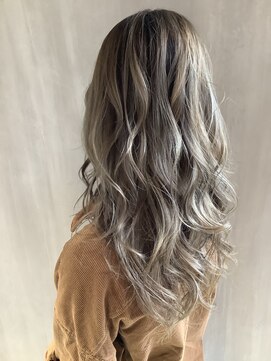 チル(Chill) 【Chill】グレーバレイヤージュ