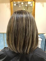 ロンドアベニール 北千住(Lond avenir)&nbsp;namie  筋感たっぷりハイライト