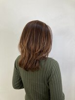 モルニ(MORNI)&nbsp;ダメージレスカラー_マロンベージュ Aラインボブ かきあげ