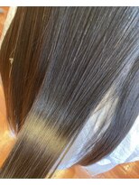 シャラク 佐野店(sharaku)&nbsp;ツヤ髪/髪質改善