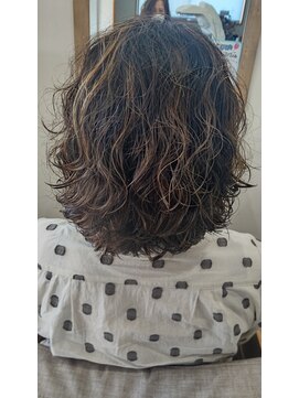 いとをかし美容室 簡単パーマハイライトスタイル