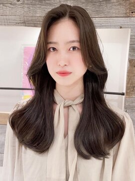 アイヴィ 表参道(IVY) 韓国風くびれヘア　フェイスレイヤー　グレージュ