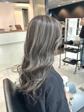 ロエ 恵比寿 代官山(ROE) グレージュマチルダボブインナーグレージュ前髪 髪質改善