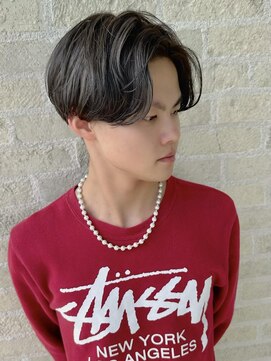 トップヘアーラウンジ 知立(TOP HAIR Lounge) 毛流れセンターパートでナチュラルに♪/アッシュブラック