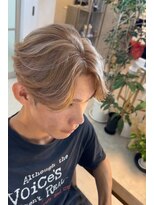 オーバー(OVER)&nbsp;#ブリーチ#センターパート#ハイトーンカラー#下関美容室