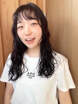 ルドヴィコ(Ludovico)&nbsp;黒髪 × ふんわりパーマ