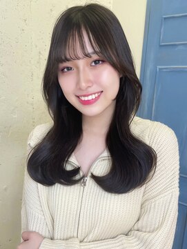 シェリー バイ フォルテ(SHERRY by FORTE) くびれミディ レイヤーカット イメチェン 韓国ヘア 前髪