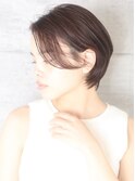 40代50代小顔黒髪ネビージュボブルフワンレン前髪なしショート