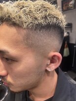 ブロートーキョーバーバーショップ 神田店(Bro Tokyo BARBERSHOP)&nbsp;ハイスキンフェード