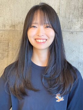 ハーフアンドハーフ(HALF and HALF) レイヤーカット/ローレイヤー