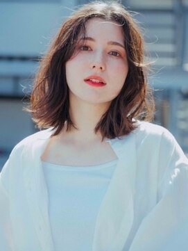 ヘアアンドリラクゼーション シャッセ(Hair&Relaxation SASE) 外ハネウェーブバング