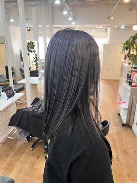 ハビット (habitt) グレー×ブラック/アンブレラカラー／難波ブリーチ