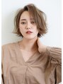 ヘアールーム アート(hair room a to by NYNY)&nbsp;動きのあるショートで、前髪を伸ばしている方にオススメです。