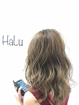 ヘアデザイン ハル(hair design HaLu) #透明感#ゴールド#外国人風