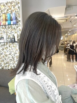 ネオリーブアイム 横浜西口店(Neolive aim) 赤味消し☆オリーブベージュ【横浜】