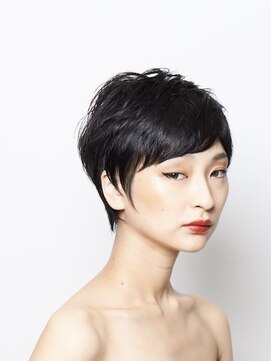 ヘア デザイン リスク(HAIR DESIGN RISK) 【RISK 高橋勇太】黒髪でシルエットが完璧な束感ベリーショート