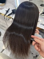 シェノン サントル(CHAINON CENTRE)&nbsp;黒髪/グレーベージュ/レイヤーロング/前髪パーマ