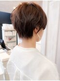 福山Caary30代40代50代小顔補正立体カットパーマショートヘア