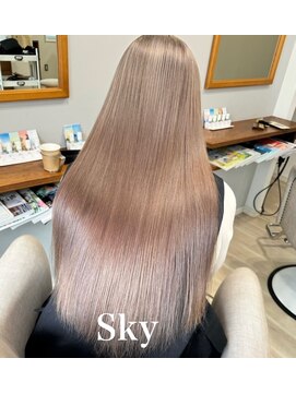 スカイ(Sky) ミルクティーグレージュ