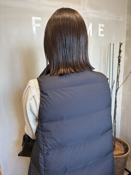 フレーム なんば店(FRAME) ▲切りっぱなしミディアムボブ