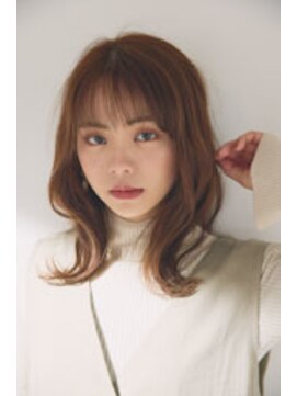 シルクハウス 三越日本橋(Silk house) ふんわり動くレイヤースタイル