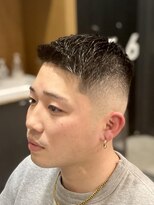 フランクス バーバー ウエストトウキョウ 吉祥寺店(FRANK’S BARBER WEST TOKYO)&nbsp;スパイキーショートブルーブラックフェザーパーマサーフカール