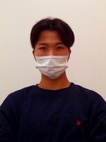 セルフィ(SELFIE)&nbsp;センターパート　　ツーブロック