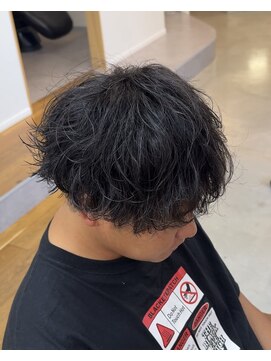 シルク バイ ルカ(SilQ by Luca) 緩めシャドウパーマ