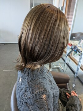 ヘアサロン フラット(Hair salon flat) 人気色 ヘーゼルベージュ