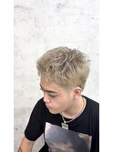 スパイキーショート/金髪ショート/短髪
