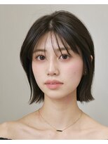 オーラ オモテサンドウ(Aura omotesando)&nbsp;シースルーバング×ミニ外はねボブ