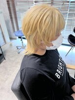 ヘアメイク リヴ(Hair Make Liv)&nbsp;ホワイトウルフベージュ/西舞鶴ハイトーン/ウルフカット