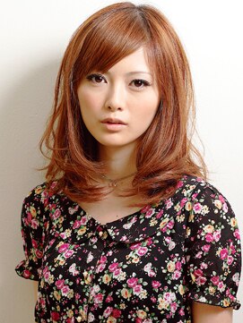 フェイスティ(FACE-T) Aラインを満喫してルーズなカールで女性らしさを演出