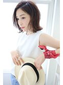 外ハネBOBでこなれ大人ヘアに。