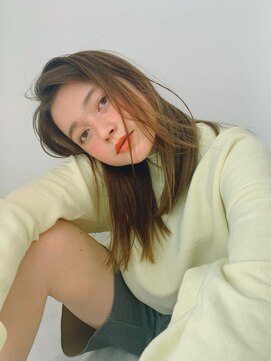 リト 自由が丘(Lit.) 【Lit.】透け感ベージュ×ぱっつんロング【担当YUKINA】