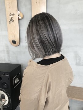 リリ(Riri) コントラストバレイヤージュ