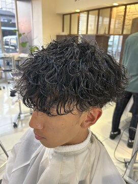 フォルテ 草薙店 波巻きパーマ