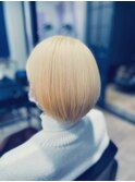 ホワイトベージュボブ