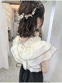 切りっぱなしボブの華やかなハーフアップアレンジ
