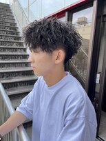 アイズ 海老名(AIZU) メンズパーマ メンズカット ツイストスパイラルパーマ 眉毛