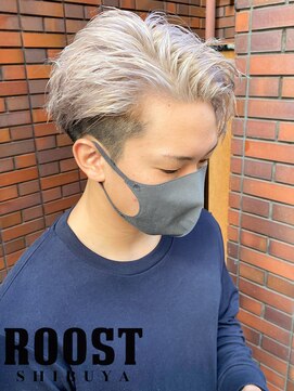 ルースト 渋谷店(ROOST) かき上げホワイトカラー