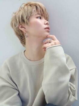 モア メーム(moi meme)の写真/経験豊富なスタイリストがあなたにベストなスタイルをご提案！周りから褒められる美シルエットに♪